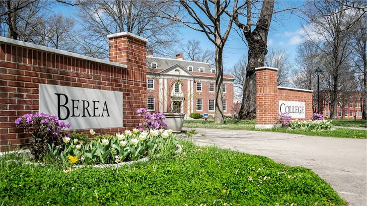 Berea College Undergraduate Scholarships 2024 for International Students